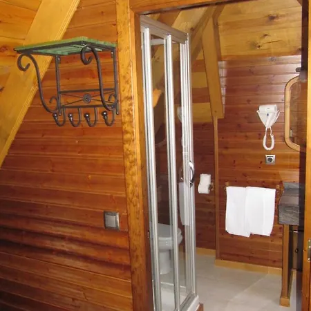 Co De Pierra Hotel Betrén