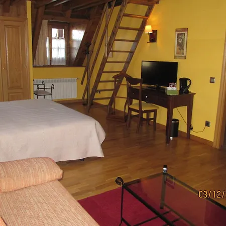 Co De Pierra Hotel